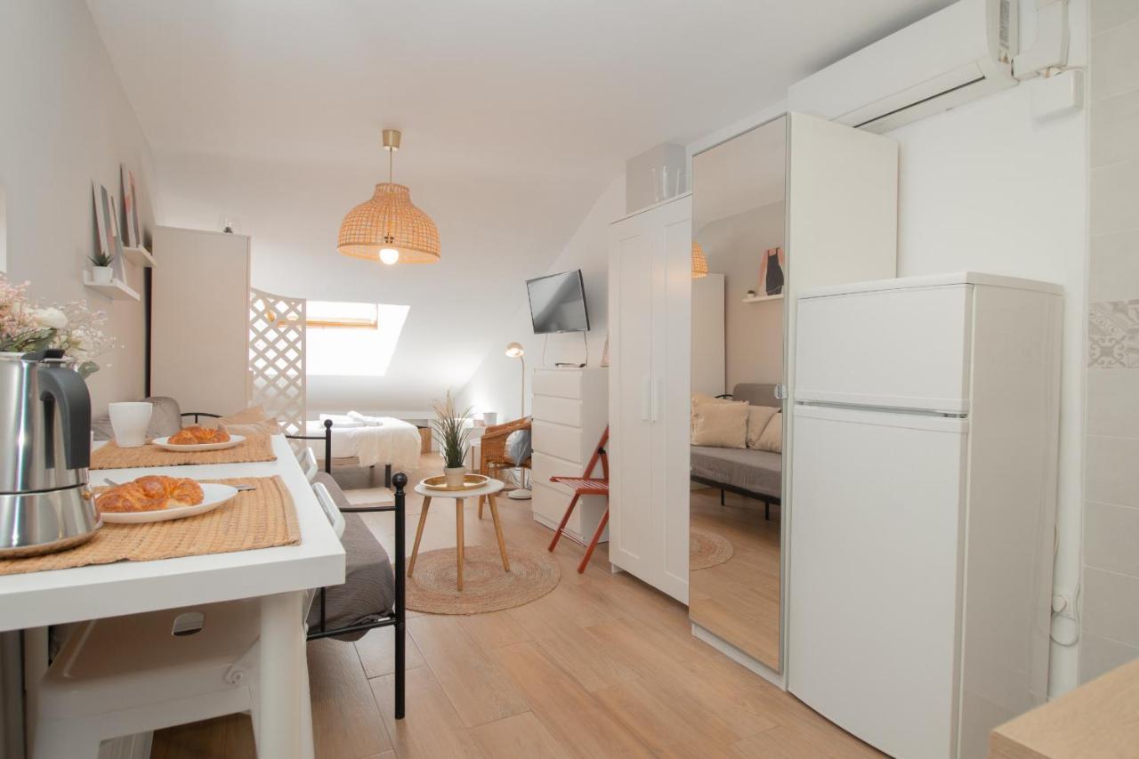 C96 - Brilliant Penthouse Studio Leilighet