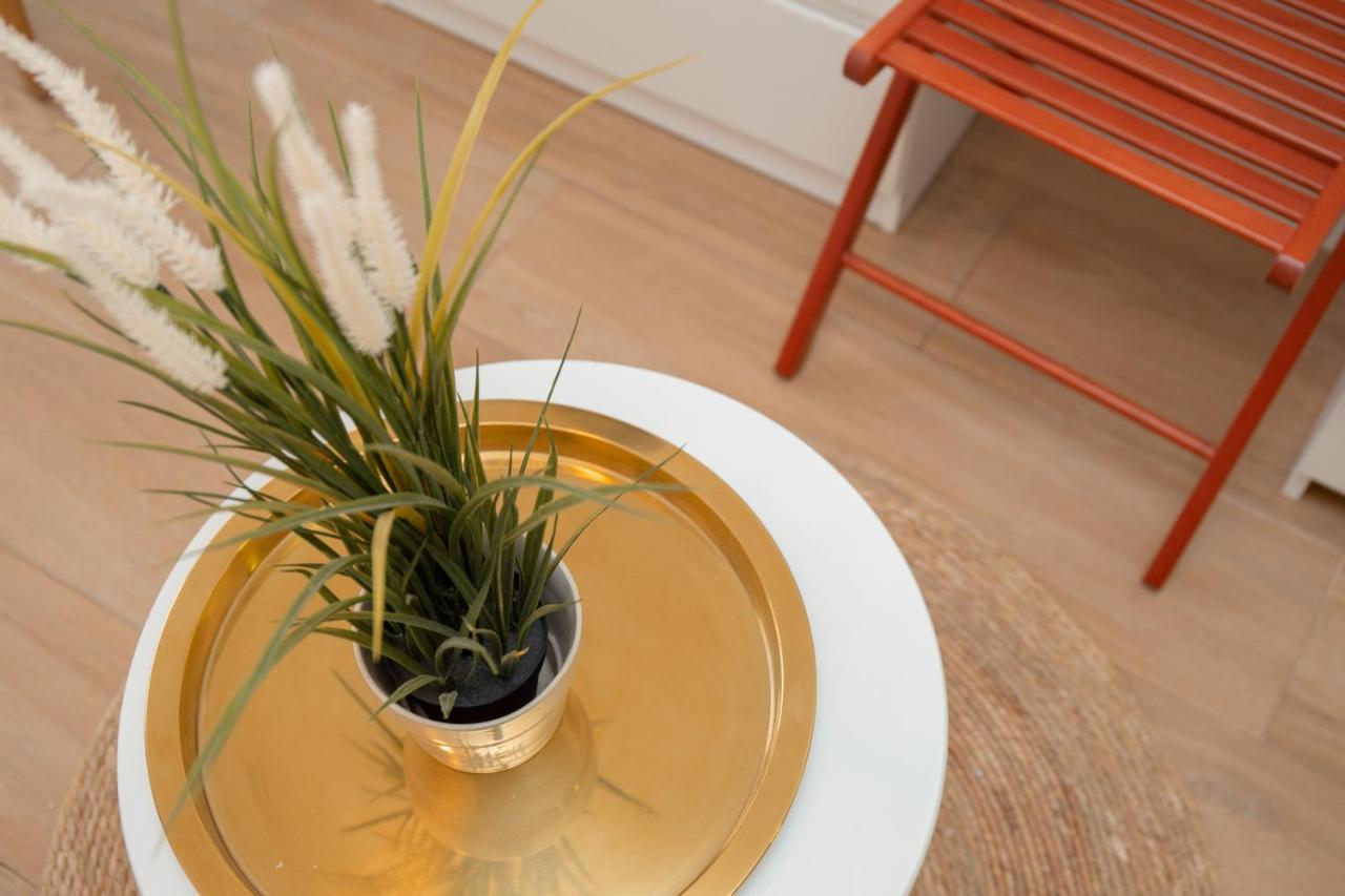 C96 - Brilliant Penthouse Studio Apartment